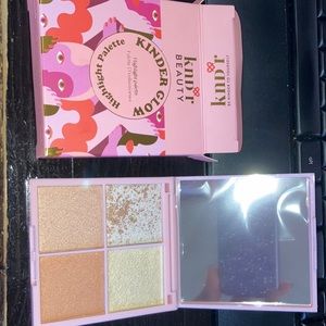 KNDR Beauty Kinder Glow Highlighter Pallette!
